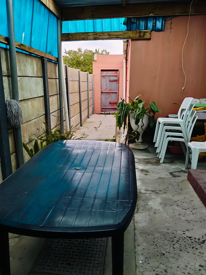 3 Bedroom Property for Sale in Rosedale Western Cape